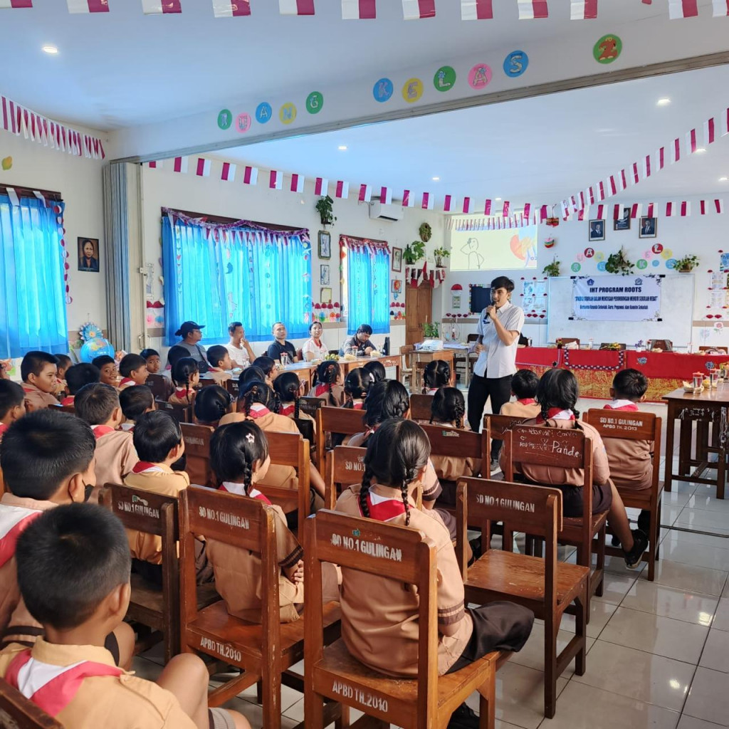 Sosialisasi Anti Bullying oleh PUSPAGA di SD Negeri 1 Gulingan dalam rangka pelaksanaan program pencegahan perundungan (Bullying) di sekolah dasar melalui Program ROOTS
